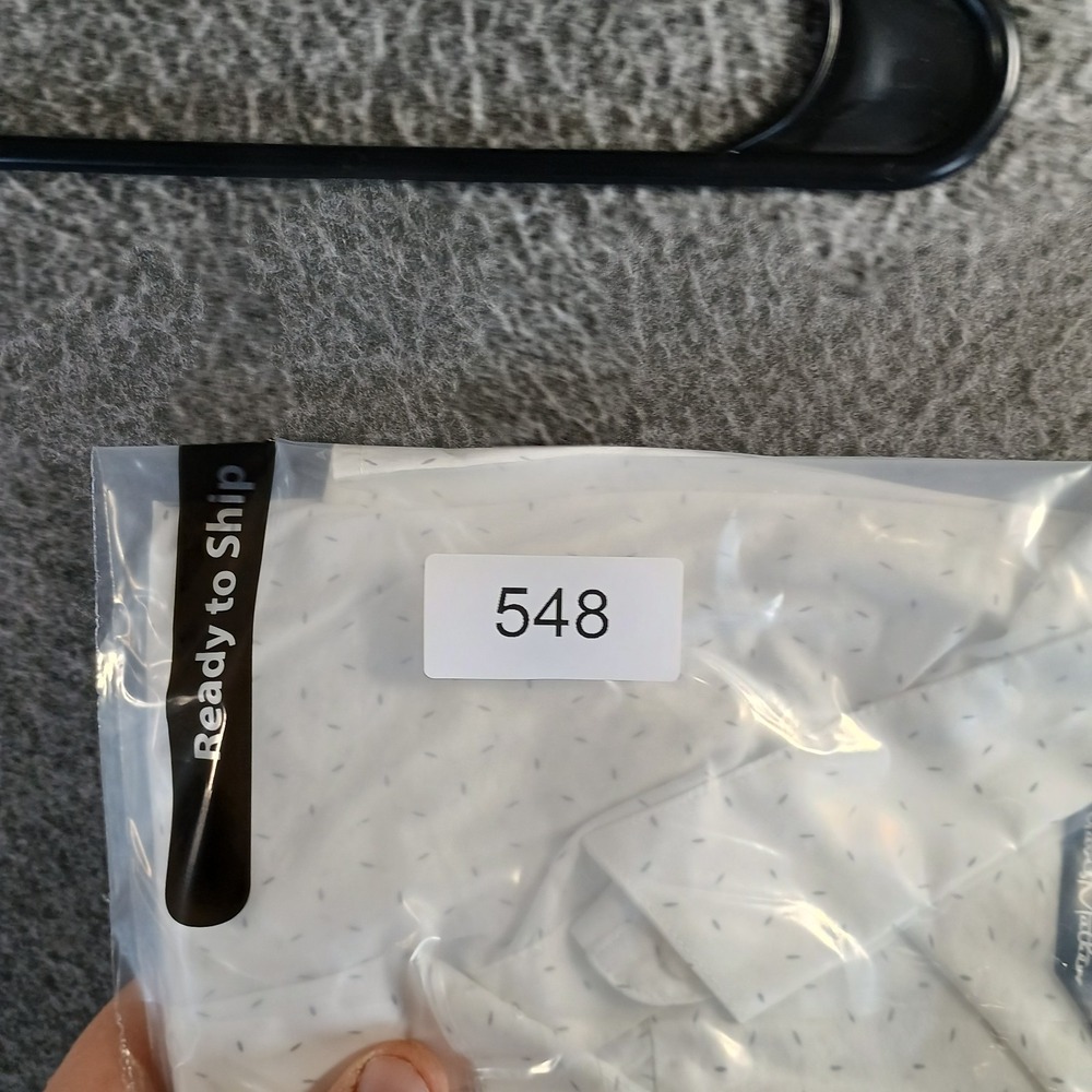 Travis Mathew Stretch Golf Shirt Men L White Sprinkles Pocket Button Up‎ Light - Picture 10 of 10